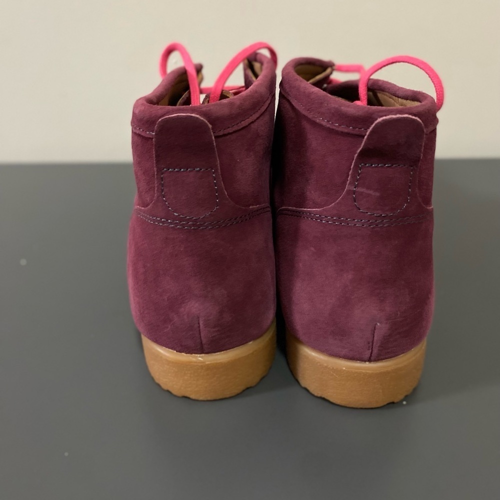 NWOT Hush Puppies Mens Bridgeport Wine Red Suede Chukka Boots US Size 13 - Picture 4 of 14